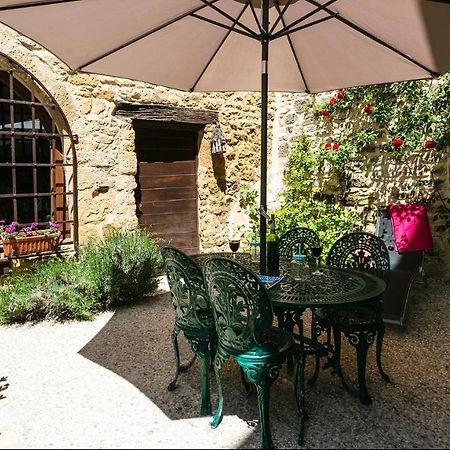 Au Coeur De Beynac, Une Maison De Caractere Avec Jardin Terrasse Eksteriør billede